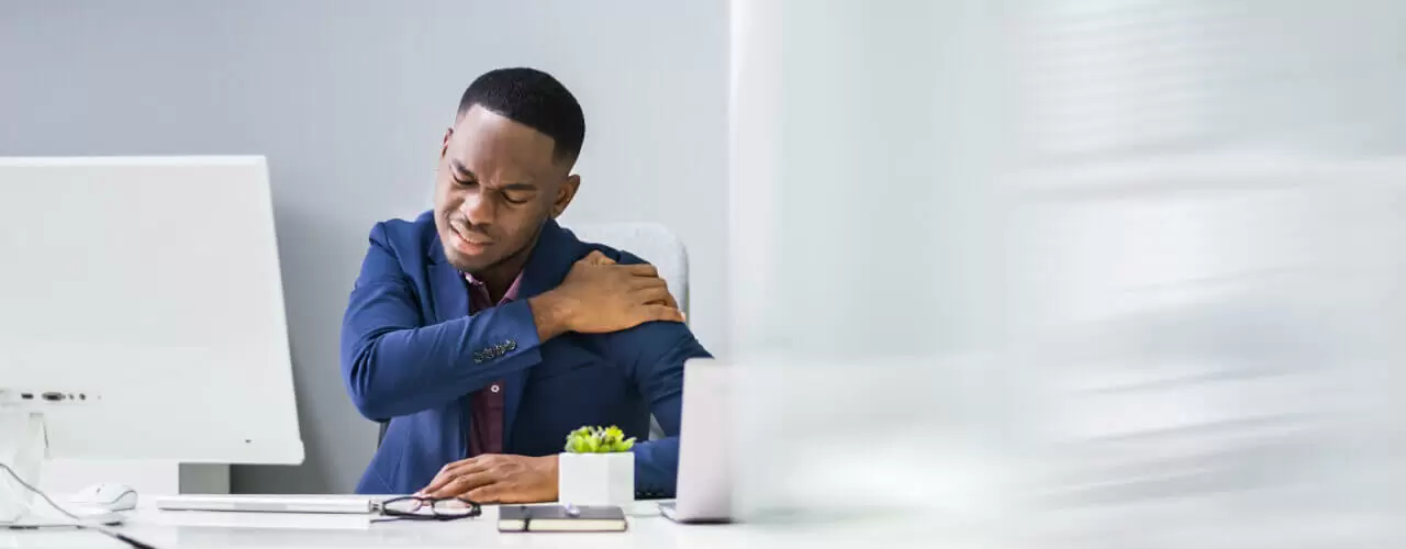 Is Your Posture Poor? If So, It May Lead to Shoulder Impingement