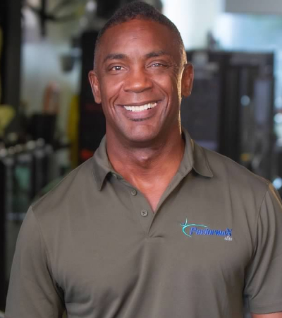 Steven-newton-dpt-owner-performax-burbank-ca